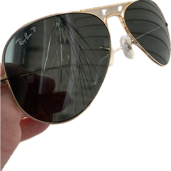 Ray-Ban Aviator Sunglasses FRAMES 58mm polarized Green. DAMAGED - Picture 6 of 8